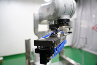 Linea di produzione automatica completa della tappatrice di riempimento del mascara di lucentezza del labbro del robot di ABB