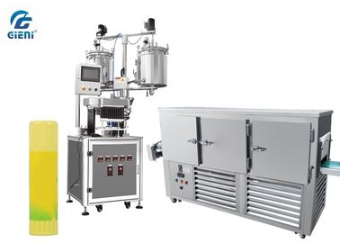 Un buon prezzo. riempitore del balsamo di labbro della pasta 220V con le muffe di refrigerazione del tunnel 6-10/l'uscita minima in linea