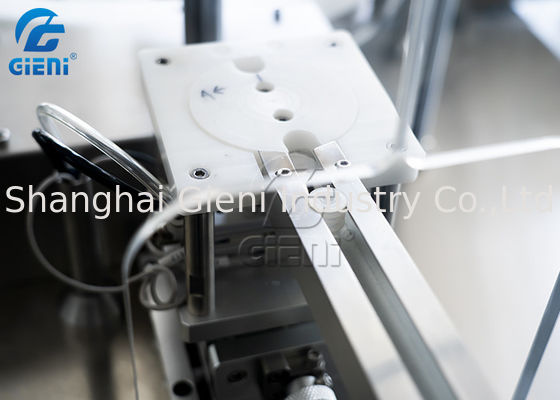 Pressa di stampaggio del tergicristallo ad alta velocità cosmetico della bottiglia