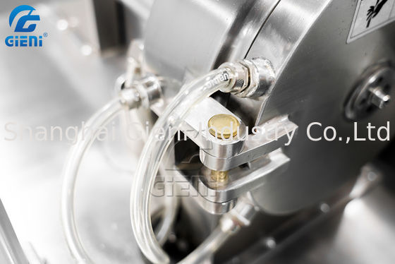 Macchina ad alta velocità cosmetica della stampa della polvere di trucco del Pulverizer 7200 giri/min. 20KG/Hour