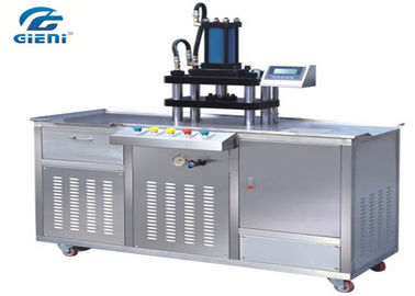 Un buon prezzo. pressione cosmetica della macchina 50bars del compatto di polvere 1080pcs/H in linea